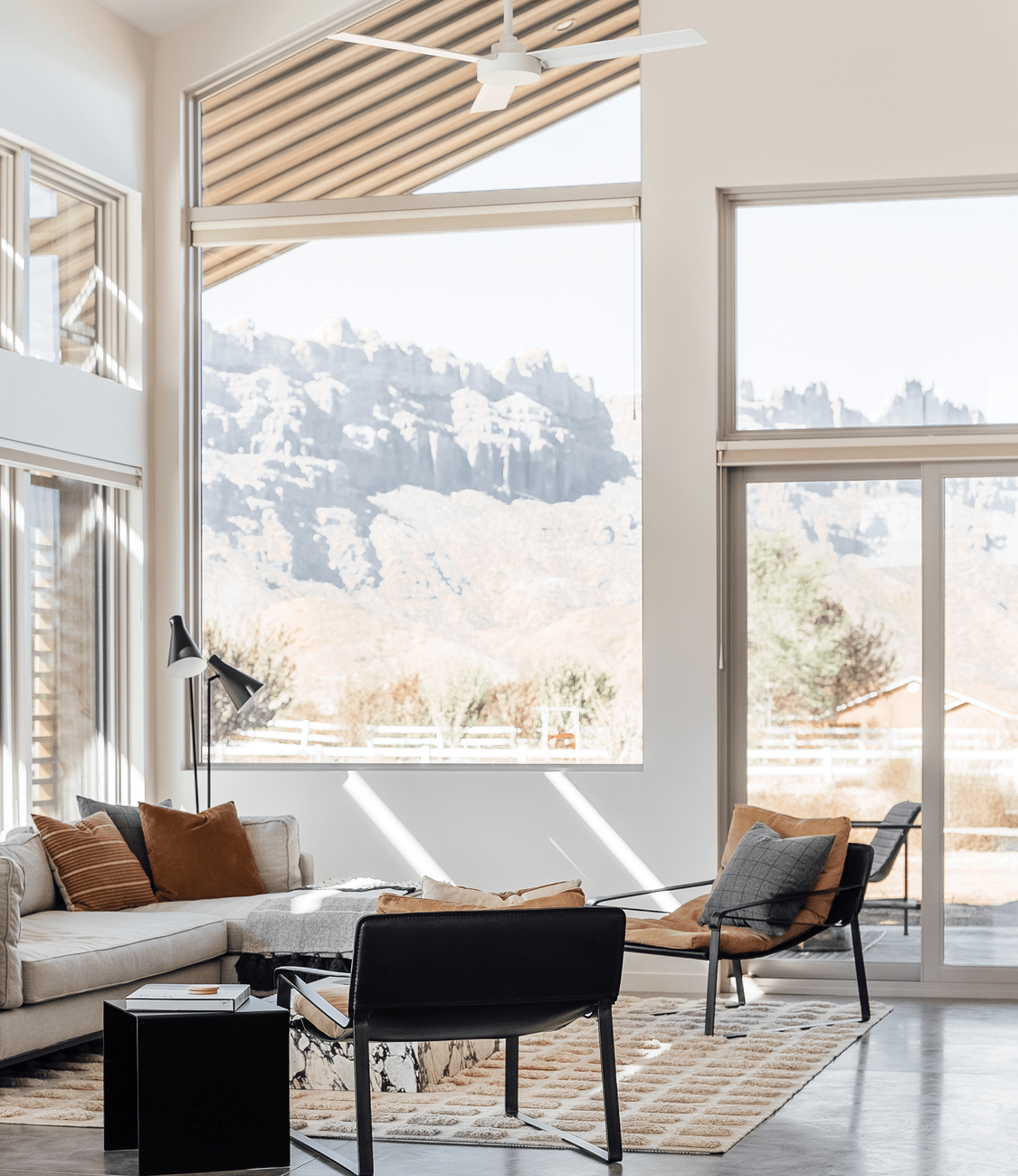 Relaxed lounge