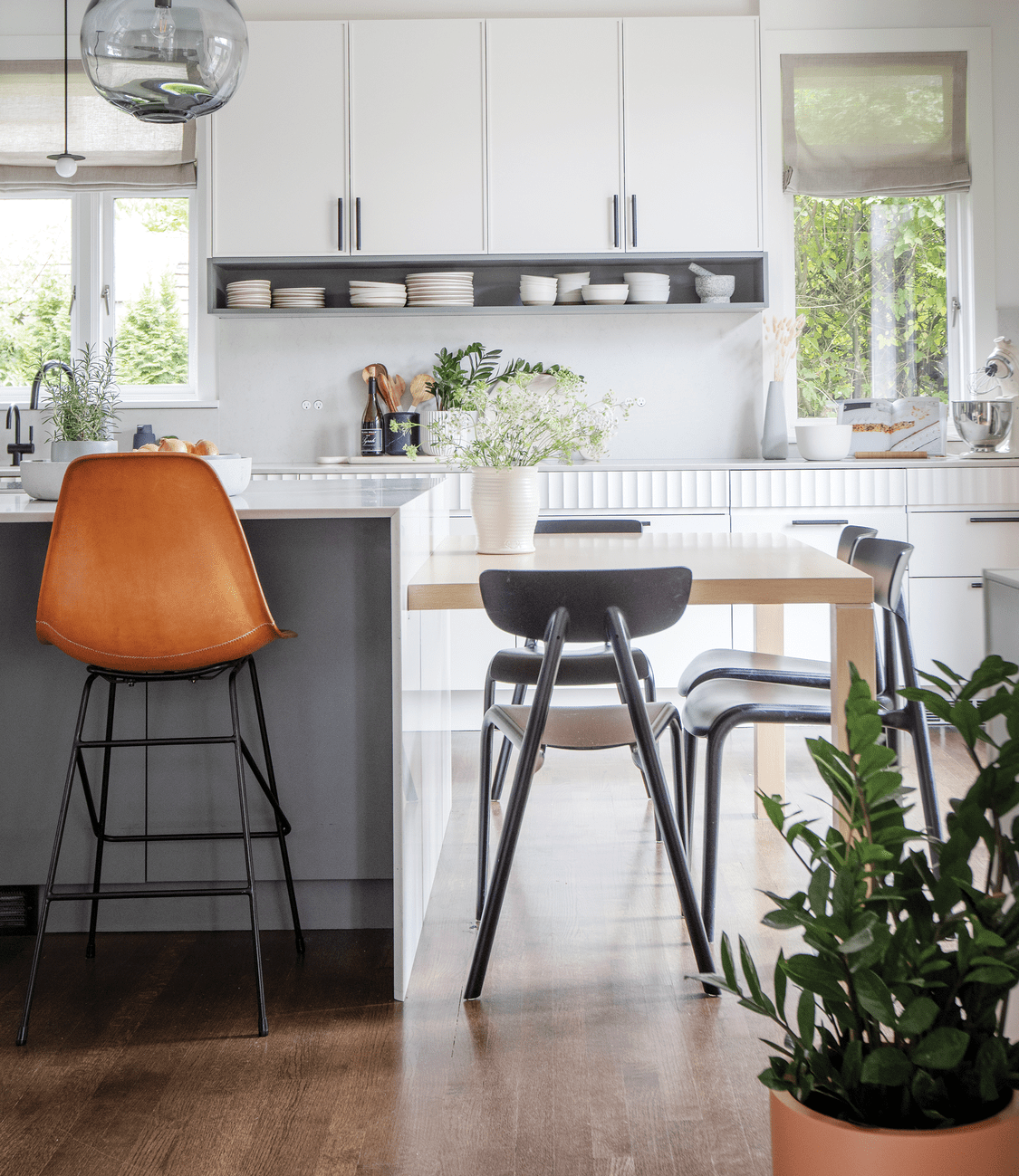 A Family Home Unafraid of Purpose #6