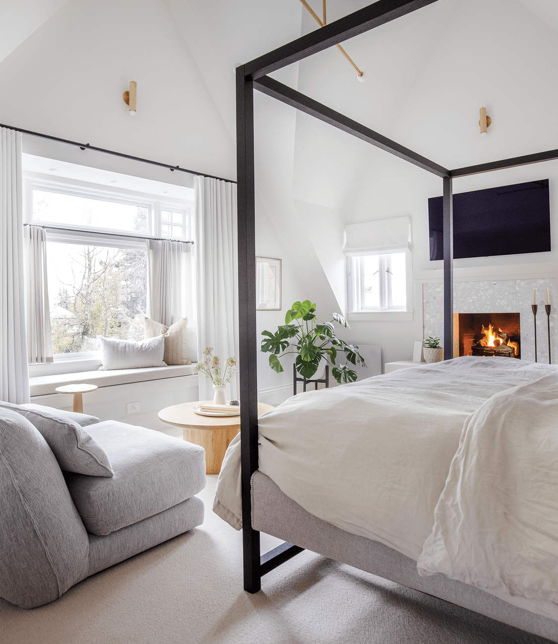 A Family Home Unafraid of Purpose #7